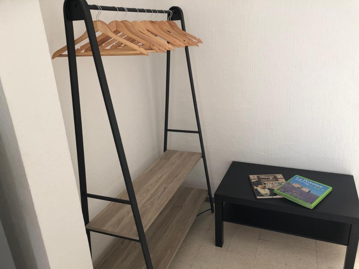 Appartement De Charme Avignon Centre Historique Terrasse Et Balcon Place Pie 外观 照片